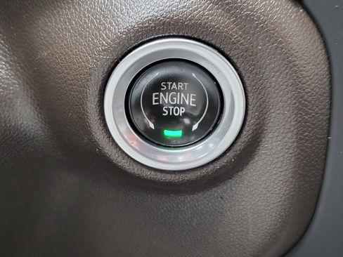 Certified 2022 Chevrolet Silverado 2500 LTZ w/ LTZ Plus Package image 25