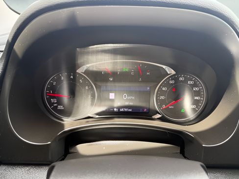Used 2022 GMC Terrain AT4 w/ Infotainment Package II AWD/4WD image 32