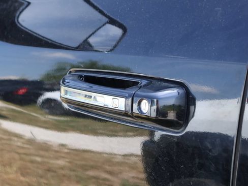 Used 2021 RAM 2500 Laramie AWD/4WD image 24