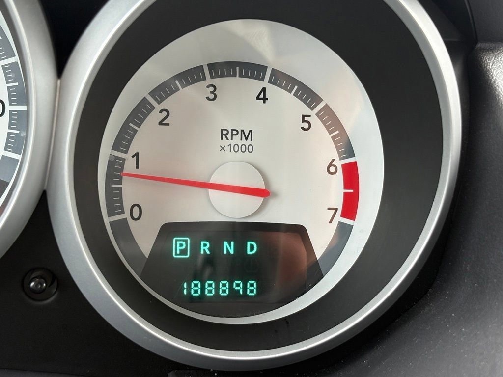 Used 2008 Dodge Grand Caravan SXT FWD image 9