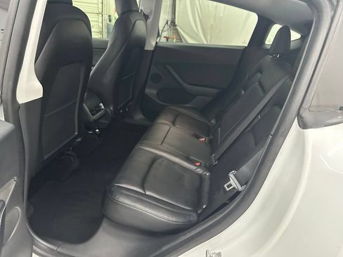 Used 2020 Tesla Model Y Long Range AWD/4WD image 17