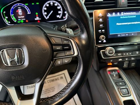 Used 2022 Honda Insight Touring image 28