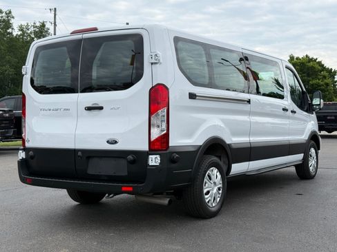 Used 2024 Ford Transit 350 XLT RWD image 8