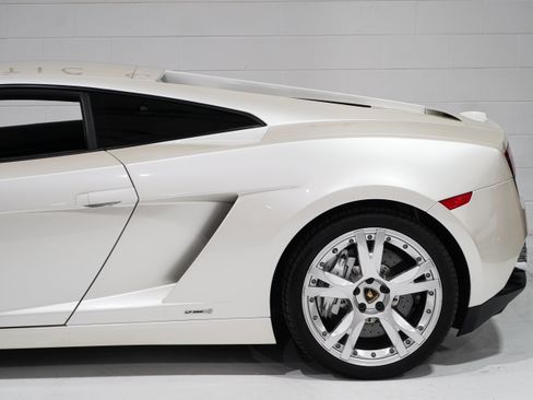 Used 2009 Lamborghini Gallardo LP 560-4 AWD/4WD image 32