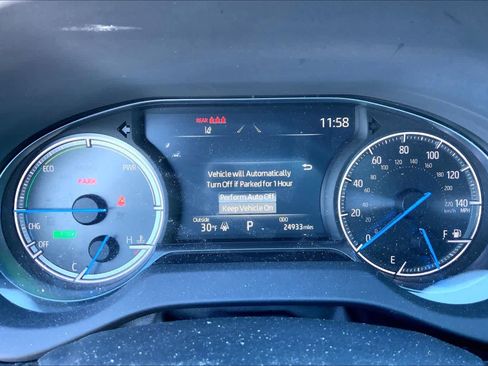 Used 2022 Toyota Venza Limited image 25