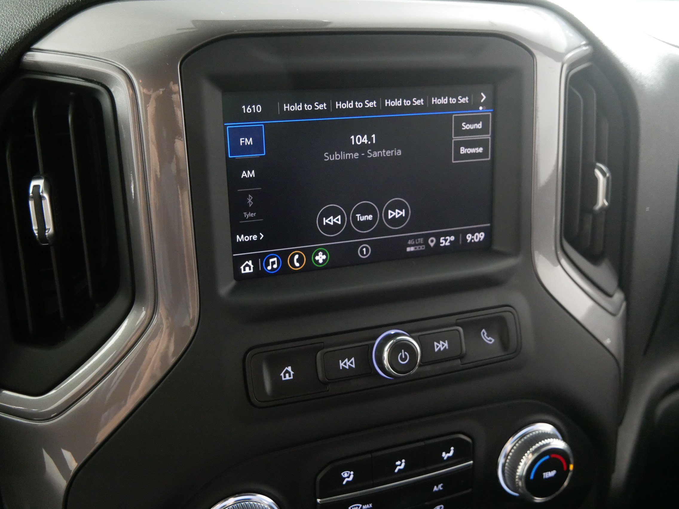 Used 2024 GMC Sierra 3500 Pro w/ 1SA Pro Safety Plus Package AWD/4WD image 22