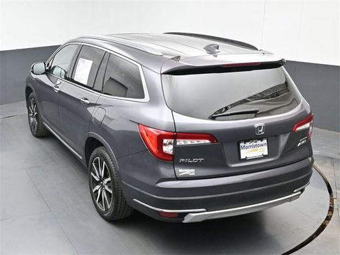 Used 2022 Honda Pilot Touring image 45