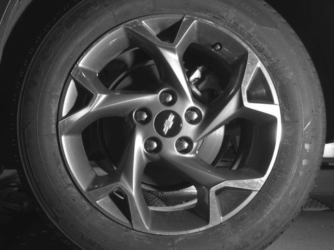 Used 2025 Chevrolet Trax LT w/ LT Convenience Package FWD image 14