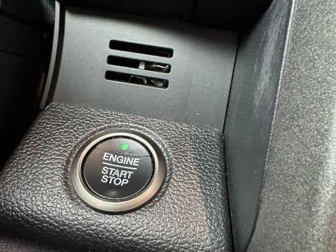 Used 2018 Ford F150 Raptor w/ Equipment Group 802A Luxury image 21