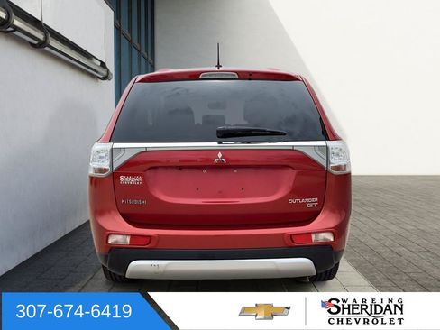 Used 2015 Mitsubishi Outlander GT AWD/4WD image 4