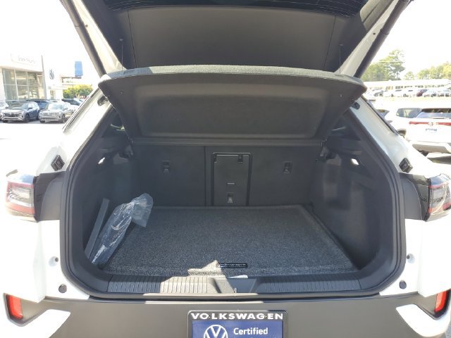 Certified 2025 Volkswagen ID.4 Pro S RWD image 14