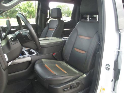 Used 2021 GMC Sierra 1500 AT4 w/ AT4 Premium Package AWD/4WD image 24