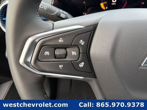 New 2026 Chevrolet Trax LT w/ Driver Confidence Package image 21