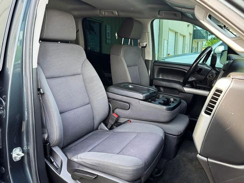 Used 2018 Chevrolet Silverado 1500 LT w/ LT Eassist Package image 19