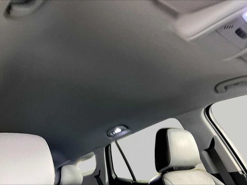 Used 2021 GMC Terrain SLT FWD image 14