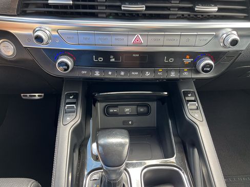Used 2020 Kia Telluride SX FWD image 26