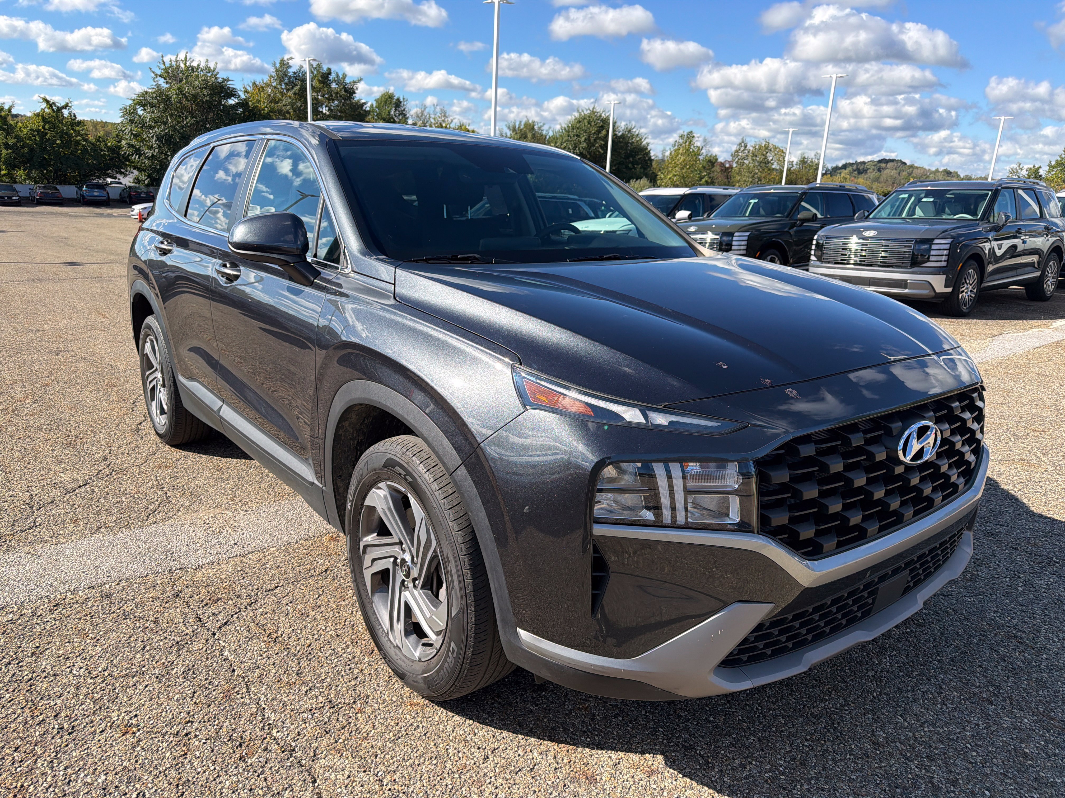Certified 2023 Hyundai Santa Fe SE FWD image 3