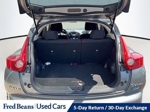 Used 2014 Nissan Juke SV w/ Navigation Package AWD/4WD image 17