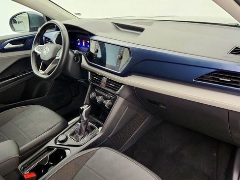 Used 2024 Volkswagen Taos SE image 24