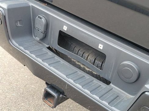 Used 2018 GMC Sierra 1500 Denali AWD/4WD image 36