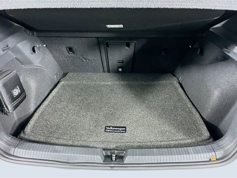 Used 2023 Volkswagen GTI SE image 34