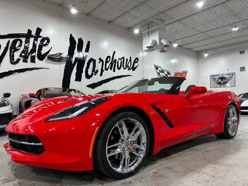 Used 2018 Chevrolet Corvette Stingray Convertible w/ 3LT Preferred Equipment Group RWD image 31