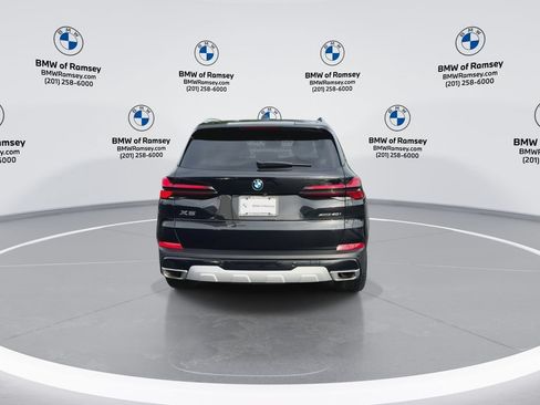 Used 2024 BMW X5 xDrive40i AWD/4WD image 7