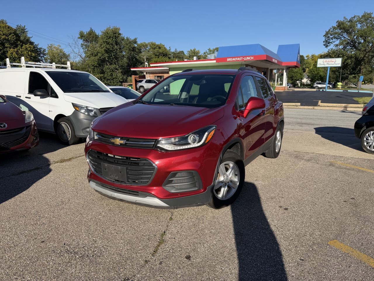 Used 2019 Chevrolet Trax LT w/ LT Convenience Package FWD image 3