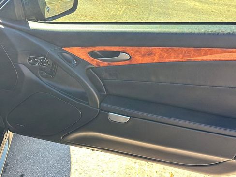 Used 2009 Mercedes-Benz SL 550 image 14