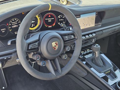 Certified 2025 Porsche 911 GT3 RS image 29