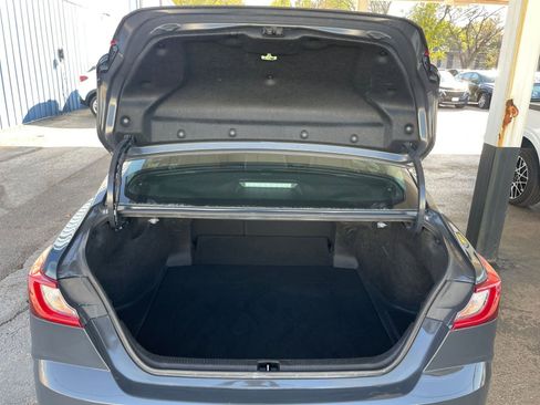 Used 2025 Toyota Camry LE image 30