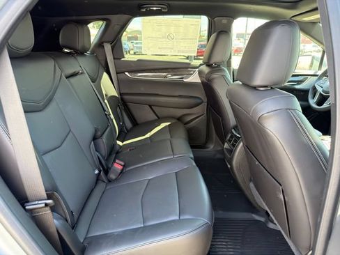New 2026 Cadillac XT5 Sportv w/ LPO, Onyx Lite Package AWD/4WD image 12