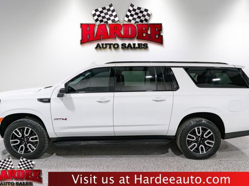 Used 2024 GMC Yukon XL AT4 image 1