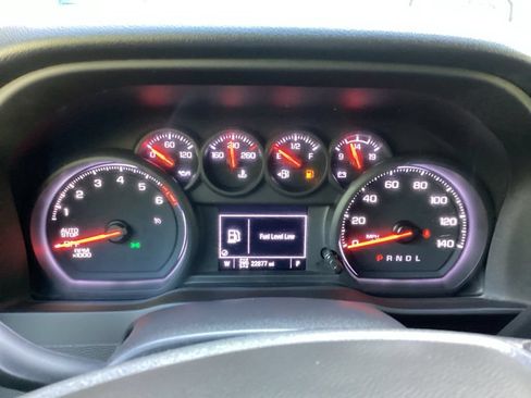 Used 2023 Chevrolet Silverado 1500 Custom AWD/4WD image 53