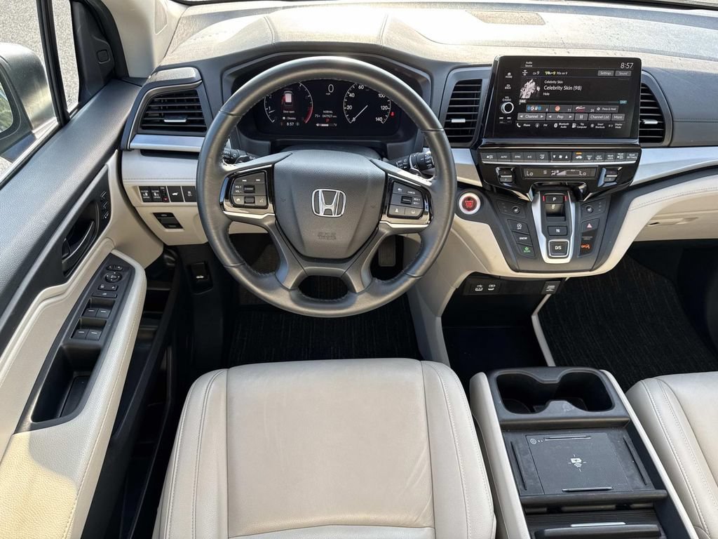 Used 2025 Honda Odyssey EX-L image 14