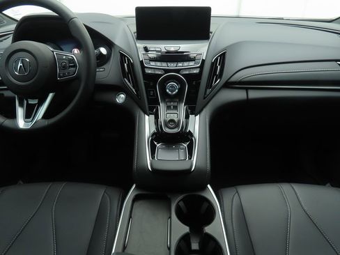 Used 2026 Acura RDX SH-AWD image 13