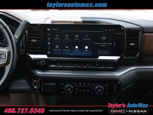 Used 2024 Chevrolet Silverado 3500 High Country w/ High Country Premium Package AWD/4WD image 12
