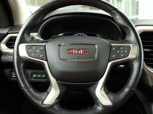 Used 2022 GMC Acadia Denali w/ Denali Ultimate Package AWD/4WD image 36