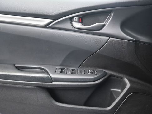 Used 2021 Honda Civic Sport image 12