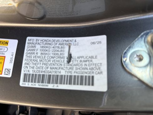 Used 2025 Acura Integra A-Spec image 35