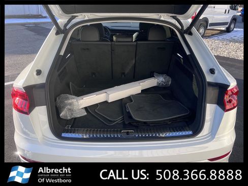 Used 2023 Audi Q8 Premium Plus w/ Premium Plus Package image 15