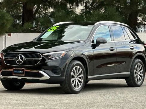 Certified 2025 Mercedes-Benz GLC 300 GLC 300 image 8