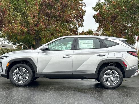 New 2026 Hyundai Tucson Blue SE image 7