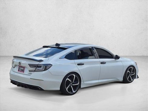 Used 2021 Honda Accord Sport image 5