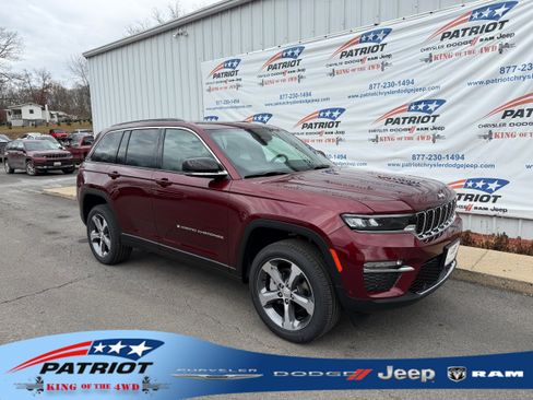 New 2025 Jeep Grand Cherokee Limited image 1