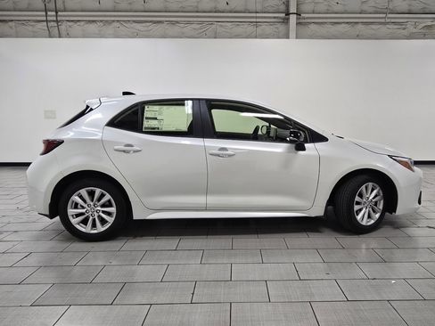 New 2026 Toyota Corolla SE image 16