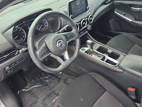 Used 2021 Nissan Sentra SR image 18