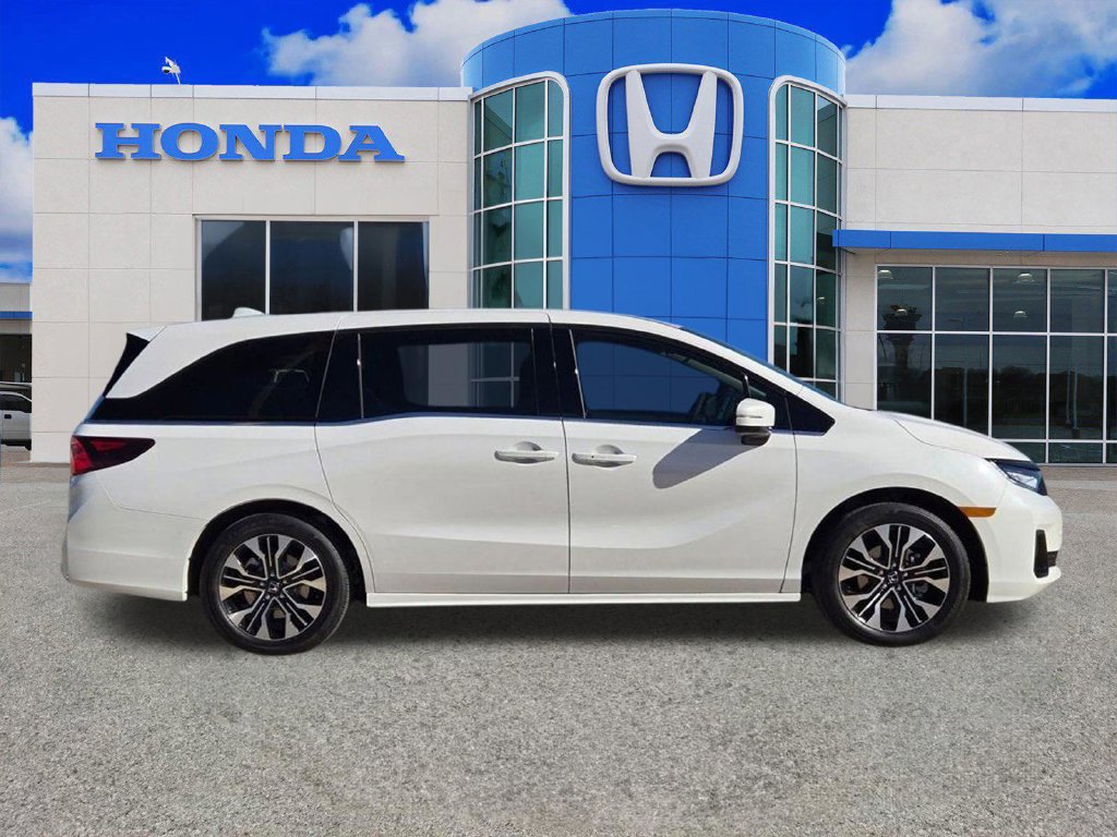 New 2027 Honda Odyssey Elite image 2