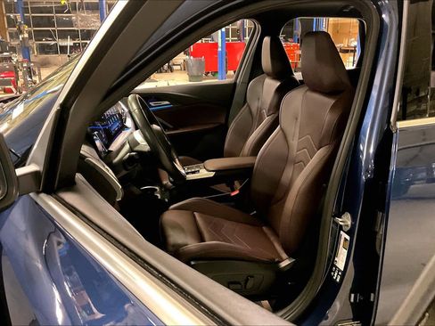 Certified 2025 BMW X1 xDrive28i w/ Premium Package image 7