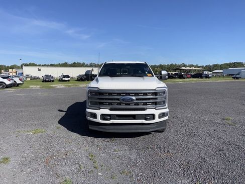 Used 2024 Ford F350 Platinum AWD/4WD image 9